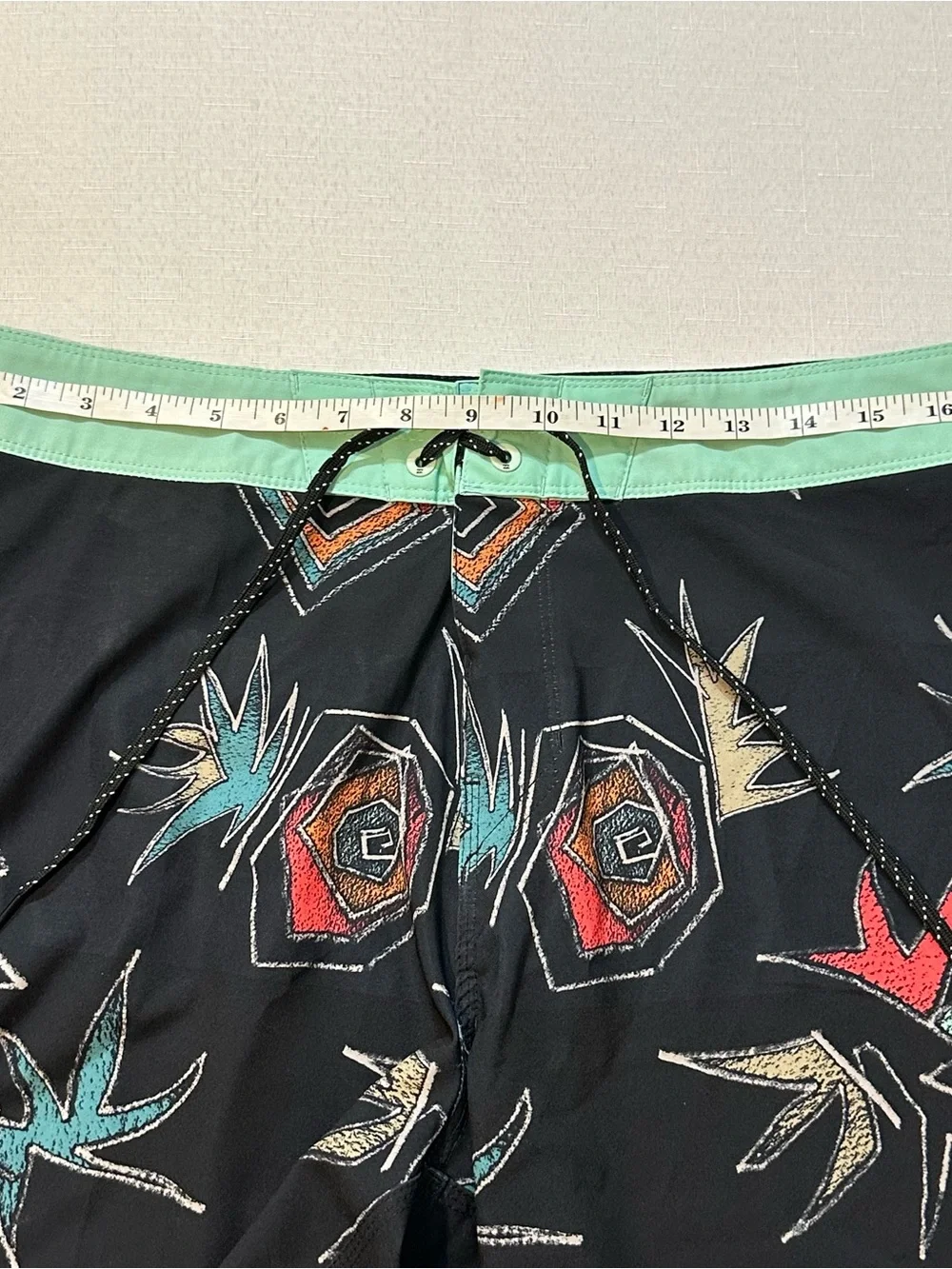 Billabong Recycler Sundays Airlite Board Shorts Men’s Size 34 Black & Mint
